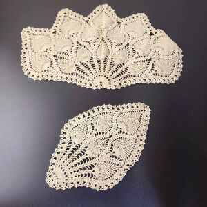 Set of 2 Vtg Hand Crocheted Pineapple Doilies Table Linens Tan Cottage Core